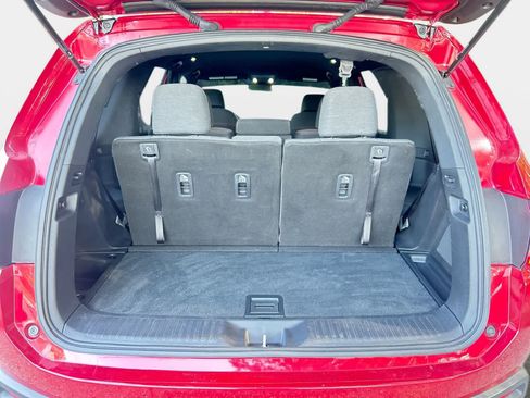 Certified 2023 Honda Pilot Sport image 9