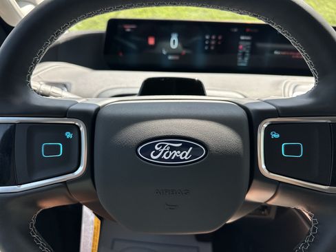 New 2027 Ford Expedition Max Platinum AWD/4WD image 11