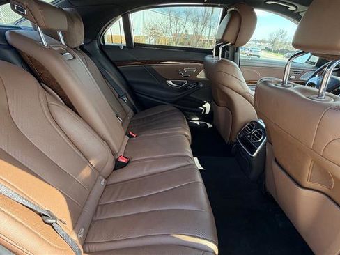 Used 2016 Mercedes-Benz S 550 4MATIC Sedan image 28