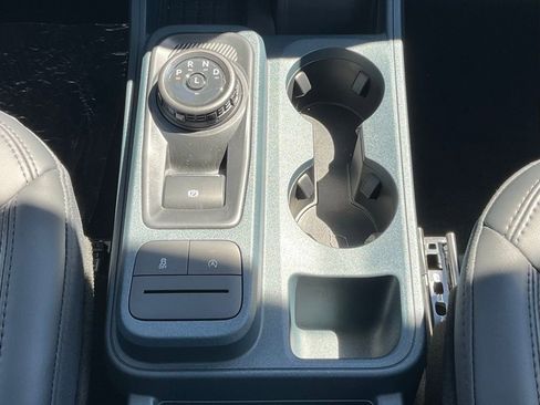 New 2025 Ford Maverick Lariat w/ Black Appearance Package image 27