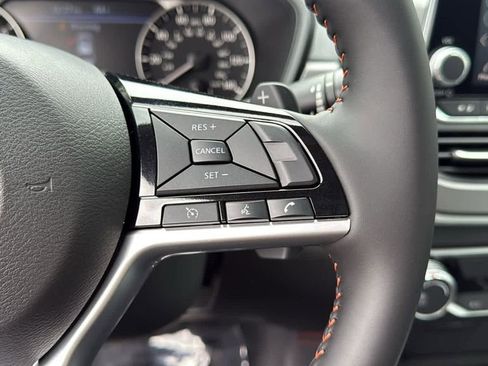 New 2025 Nissan Altima 2.5 SR image 22