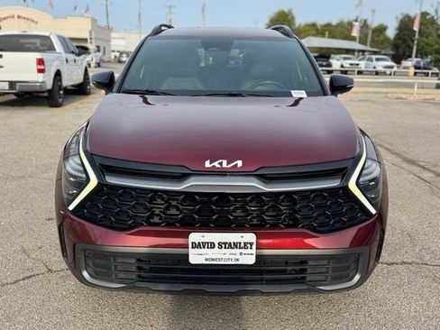 Used 2024 Kia Sportage X-Line AWD/4WD image 2