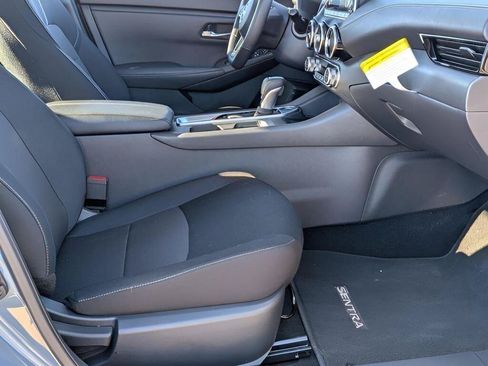 Certified 2025 Nissan Sentra SV w/ All-Weather Package FWD image 32