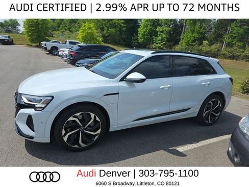 Used 2024 Audi Q8 e-tron Premium Plus AWD/4WD image 8