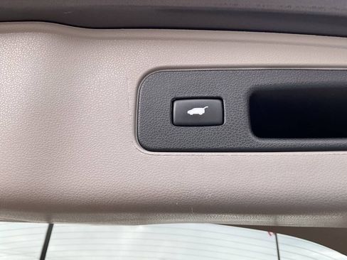 Used 2014 Honda Odyssey EX-L image 39