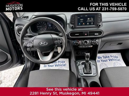 Used 2021 Hyundai Kona SE image 13