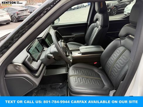 Used 2025 Rivian R1T Adventure image 26