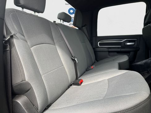 Used 2024 RAM 3500 Big Horn image 21