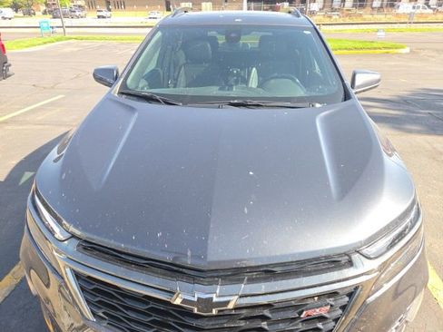 Used 2023 Chevrolet Equinox RS w/ LPO, Floor Liner Package AWD/4WD image 2