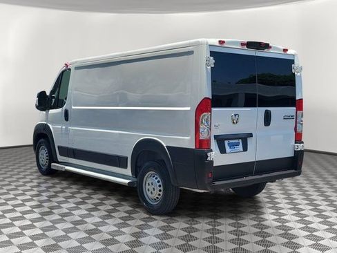 Used 2025 RAM ProMaster 2500 w/ U-Haul Equipment Group FWD image 4