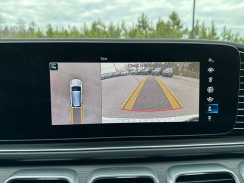 Certified 2023 Mercedes-Benz GLE 350 4MATIC w/ Premium Package image 10