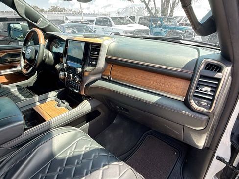 Used 2019 RAM 1500 Limited image 34