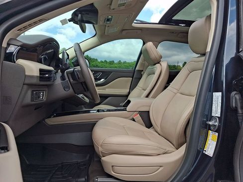 Used 2020 Lincoln Corsair Reserve w/ Equipment Group 201A AWD/4WD image 13