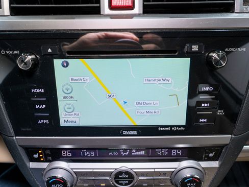 Used 2016 Subaru Outback 3.6R Limited image 18