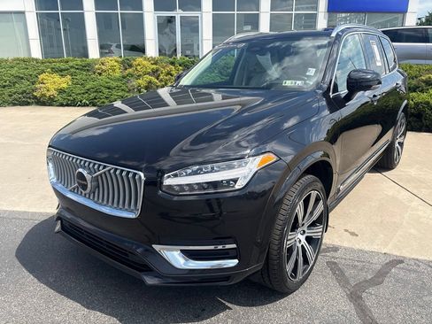 Certified 2024 Volvo XC90 T8 Ultimate w/ Protection Package Premier AWD/4WD image 2