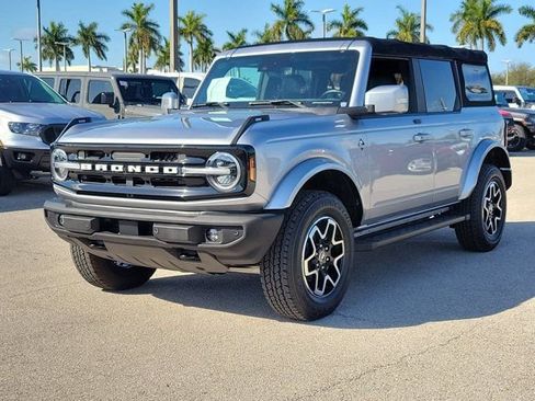 Certified 2021 Ford Bronco Outer Banks image 3