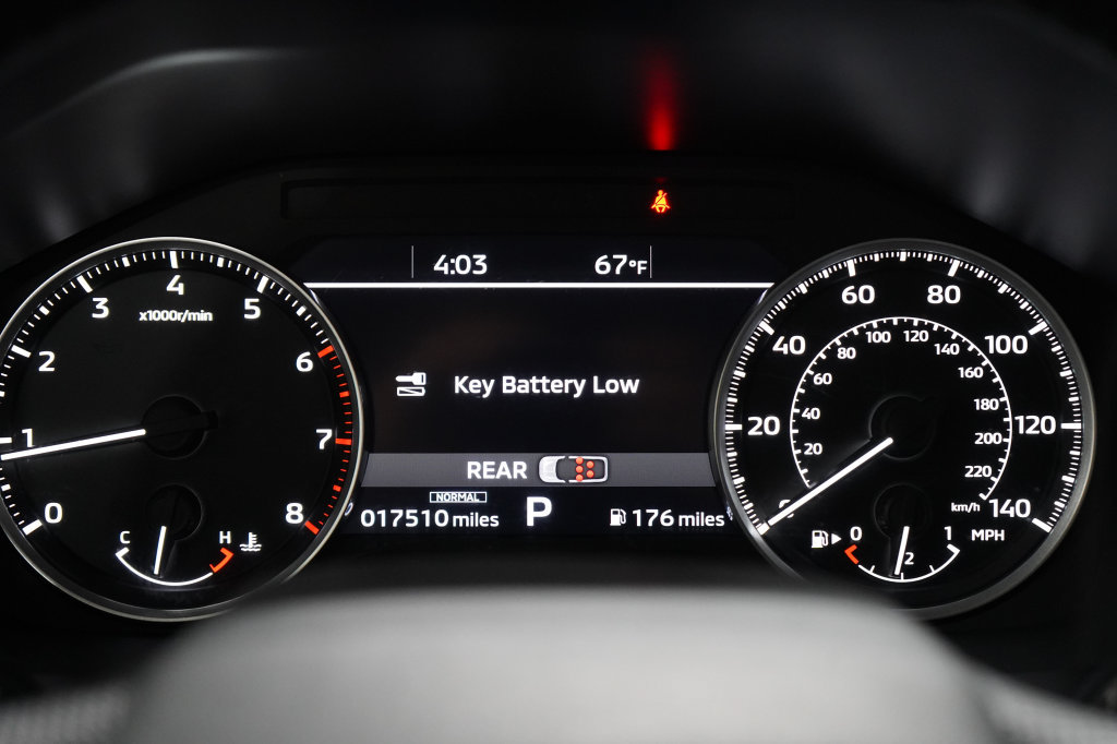 Used 2023 Mitsubishi Outlander SE Black Edition AWD/4WD image 16