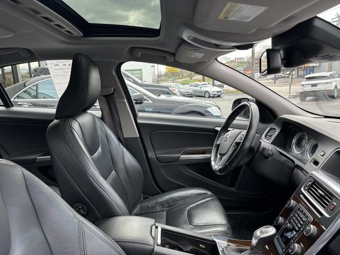 Used 2013 Volvo S60 T5 image 22