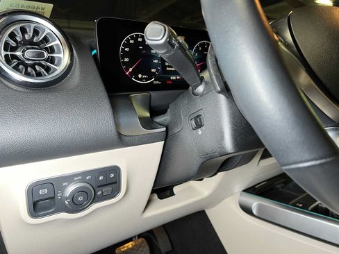 Certified 2026 Mercedes-Benz GLB 250 4MATIC image 27