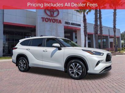 Used 2023 Toyota Highlander XLE