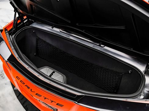 Used 2021 Chevrolet Corvette Stingray Premium Conv w/ Z51 Performance Package image 97