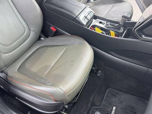 Certified 2023 Hyundai Santa Cruz Limited AWD/4WD image 34