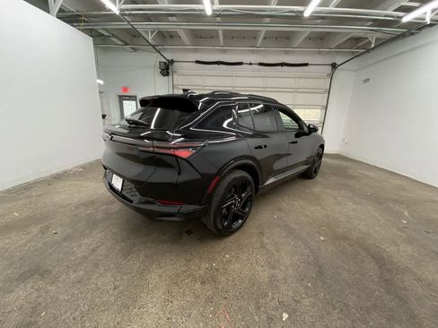 Used 2024 Chevrolet Equinox EV RS image 6