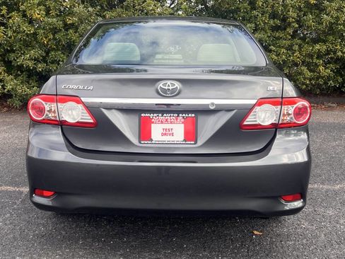 Used 2013 Toyota Corolla LE Special Edition image 6