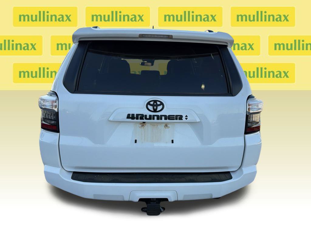 Used 2024 Toyota 4Runner SR5 Premium w/ Moonroof Package AWD/4WD image 7