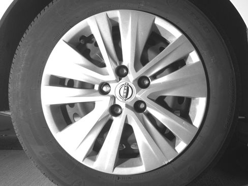 Used 2025 Nissan Sentra S image 14