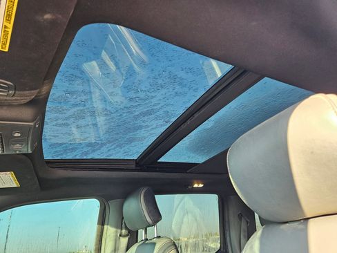 Used 2022 Ford F350 Platinum image 13