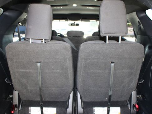 Used 2017 Ford Explorer XLT w/ Equipment Group 201A image 46