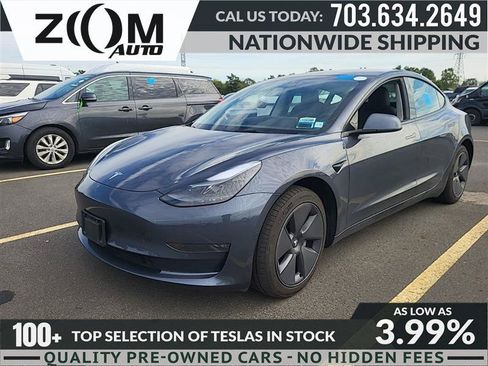 Used 2023 Tesla Model 3 Standard Range RWD image 1