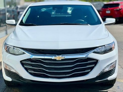 Used 2024 Chevrolet Malibu LT FWD image 5