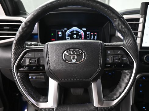 Used 2024 Toyota Tundra Platinum image 11