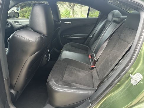 Used 2021 Dodge Charger Scat Pack w/ Dynamics Package RWD image 28