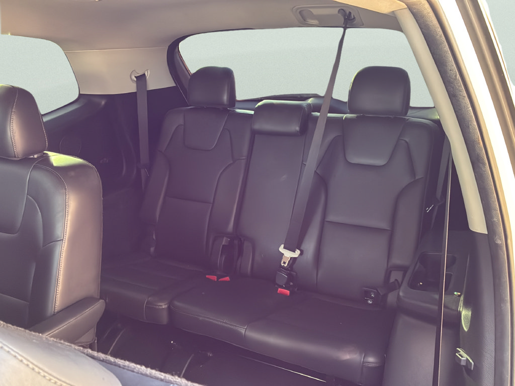Used 2021 Kia Telluride S FWD image 36
