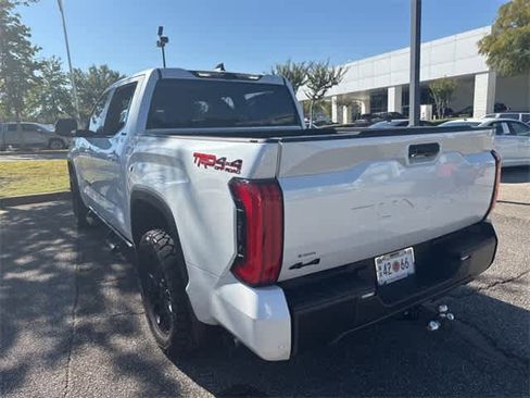 Used 2025 Toyota Tundra Limited image 5
