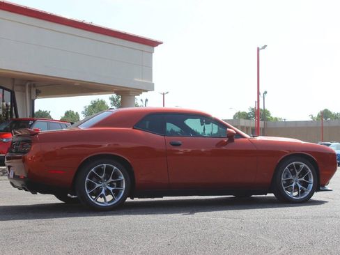 Used 2020 Dodge Challenger GT RWD image 3