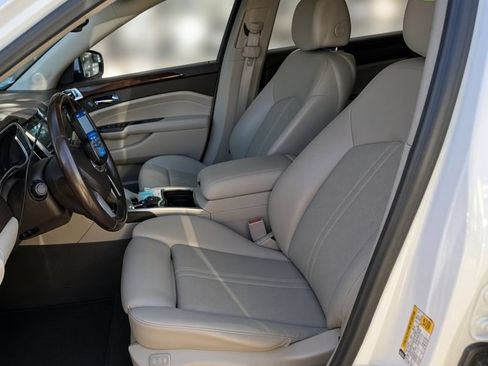 Used 2014 Cadillac SRX Performance w/ Driver Awareness Package AWD/4WD image 8
