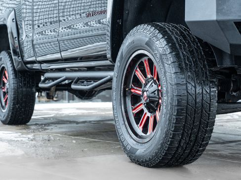 Used 2019 Chevrolet Silverado 1500 LT image 28