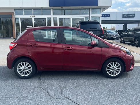 Used 2018 Toyota Yaris LE image 4