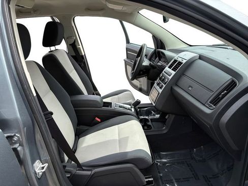 Used 2009 Dodge Journey SXT w/ Chrome Appearance Group FWD image 11