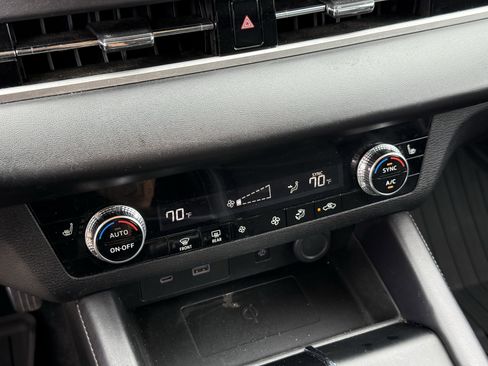 Used 2024 Mitsubishi Outlander SE FWD image 22
