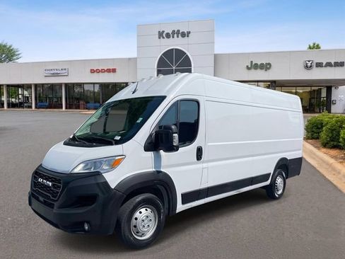 Used 2023 RAM ProMaster 3500 w/ Driver Convenience Group FWD image 1