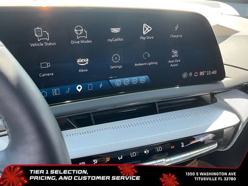 Used 2025 Cadillac Optiq Luxury 2 w/ LPO, Floor Liner Package AWD/4WD image 41