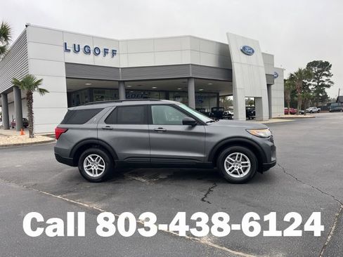 New 2026 Ford Explorer Active image 2