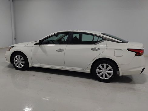 Used 2021 Nissan Altima 2.5 S FWD image 3