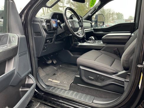 Used 2023 Ford F150 XLT w/ Equipment Group 302A High image 9