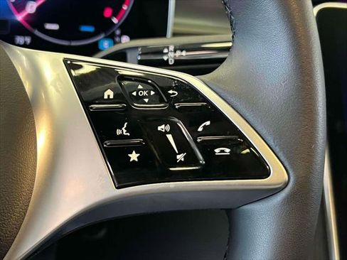 Used 2024 Mercedes-Benz C 300 C 300 image 21